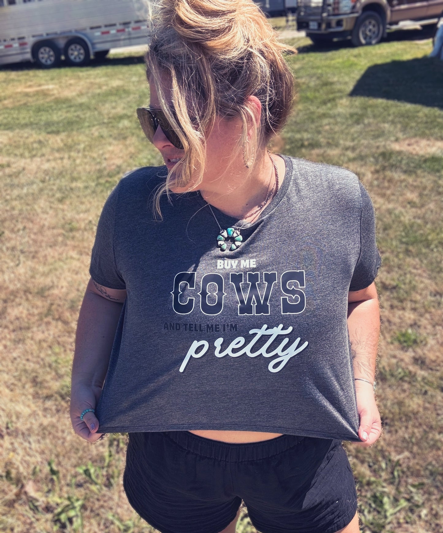 Buy me Cows and tell me I'm Pretty - Cropped Tee